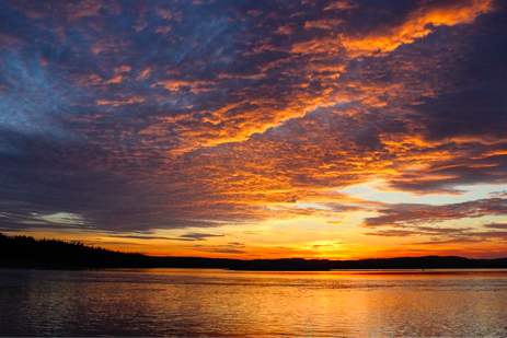 Why Most of Your Sunset Photos Turn Out Crappy (And How To Change That)